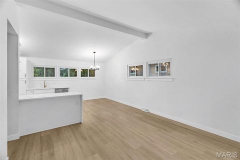 Tiny photo for 612 Sessions Avenue, Crestwood, MO 63126 (MLS # 26031243)