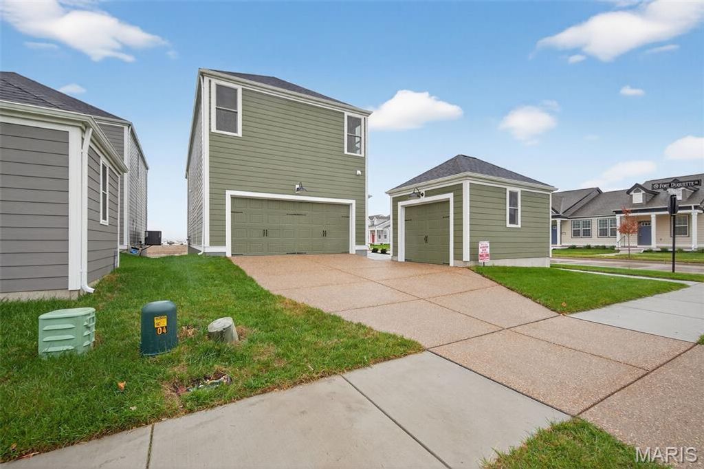 Photo of 3039 Pirogue Street, St Charles, MO 63301 (MLS # 25072971)