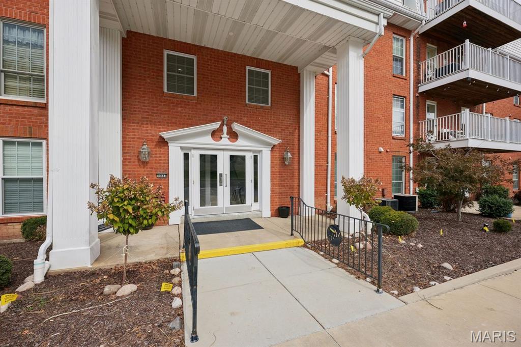 Manors At Village Green Condo - Residential