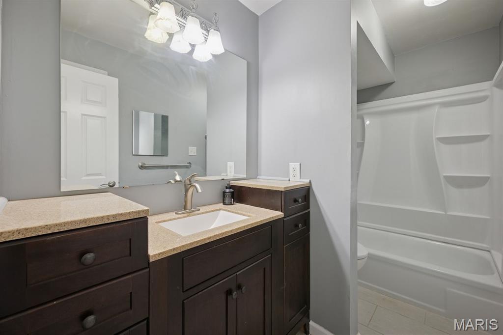 Manors At Village Green Condo - Residential