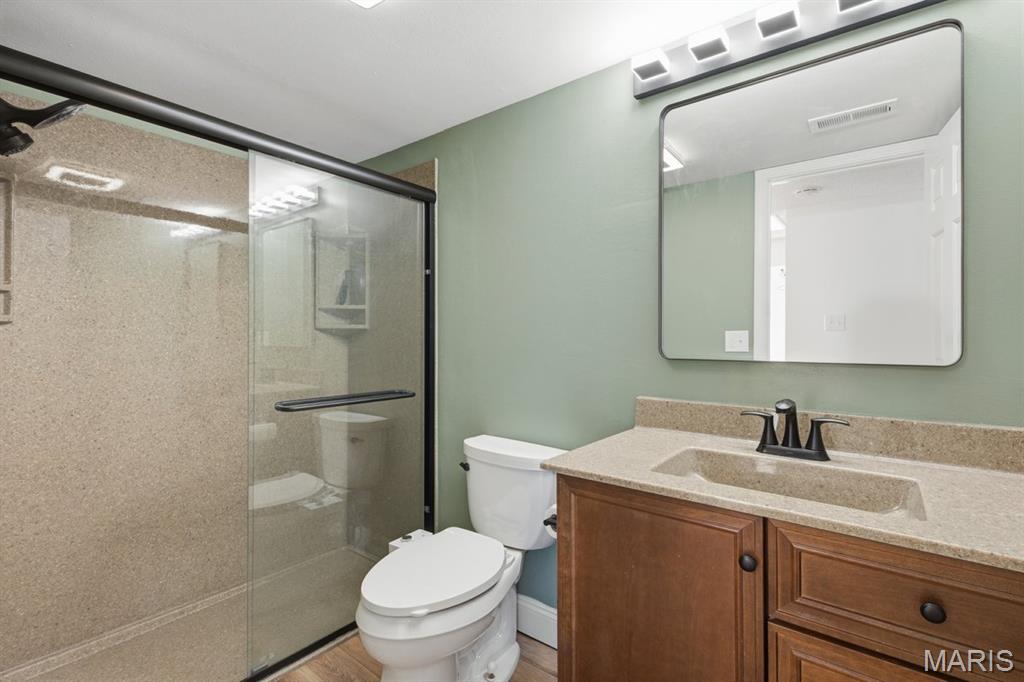 Brentwood Forest Condo Ph Six - Residential