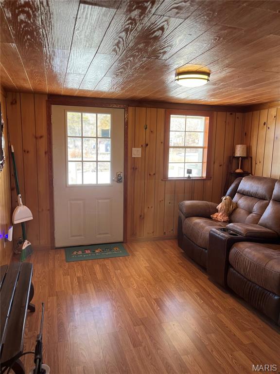 Lake Hanna - Residential