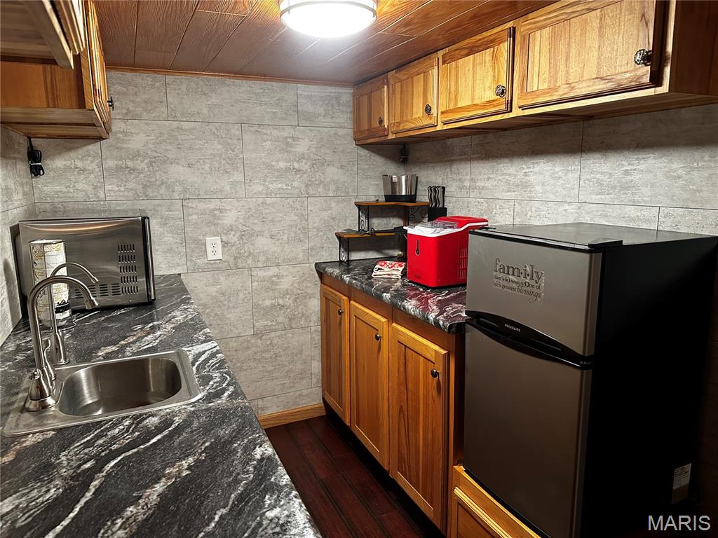 Lake Hanna - Residential