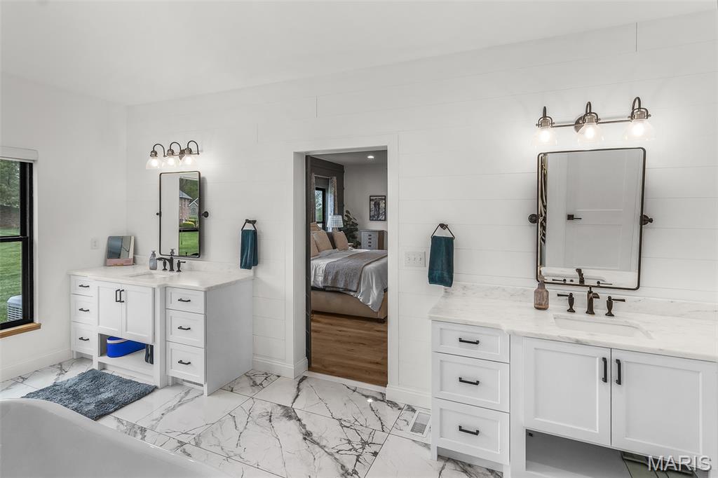 Whispering Oaks Amd Sub - Residential