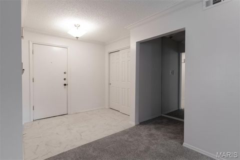 Tiny photo for 970 N Spoede Road #17, Creve Coeur, MO 63146 (MLS # 25082047)