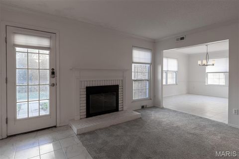 Tiny photo for 970 N Spoede Road #17, Creve Coeur, MO 63146 (MLS # 25082047)