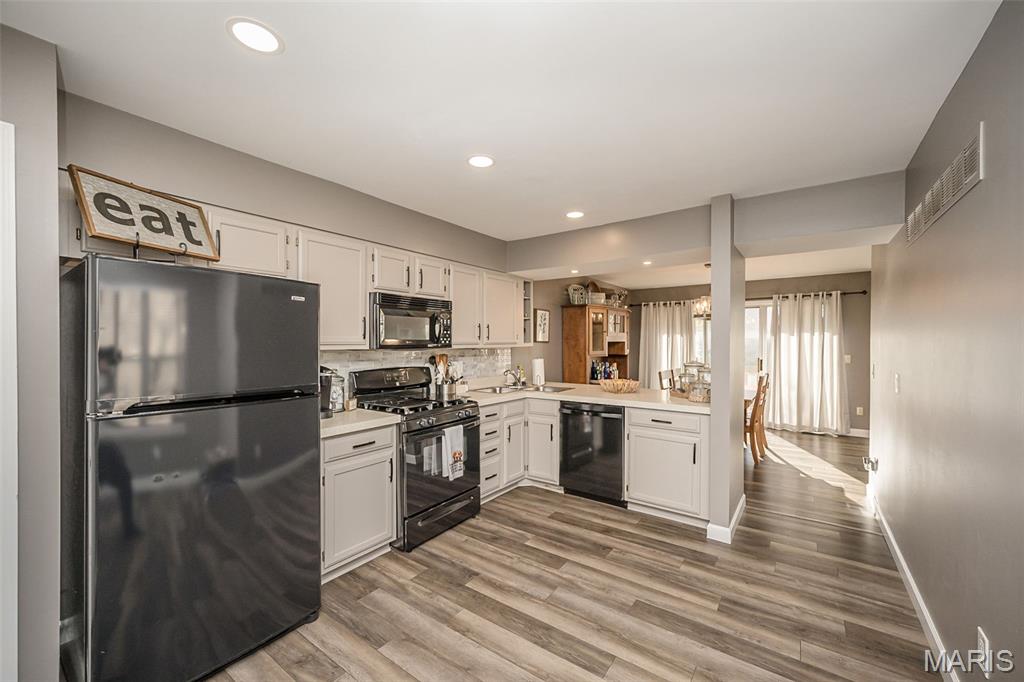 Treetop Condo Ph Ii - Residential