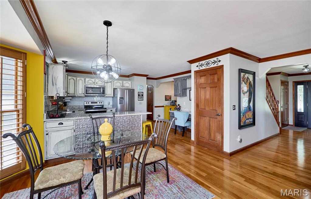 404 Chantilly Court