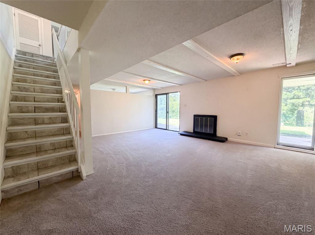 5277 Suntrail Drive
