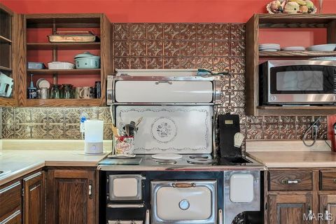 Tiny photo for 130 Rolling Hills Drive, Washington, MO 63090 (MLS # 25062259)