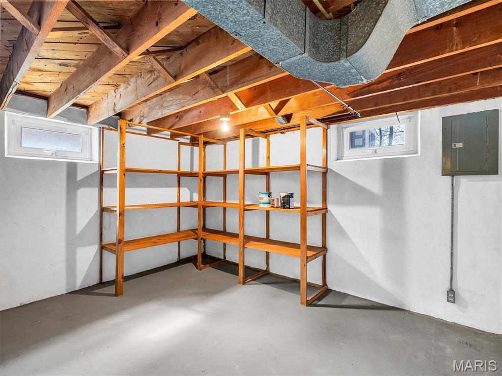 St Louis Hills Add - Residential Income