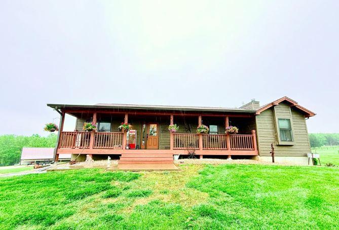 819 Frost Road