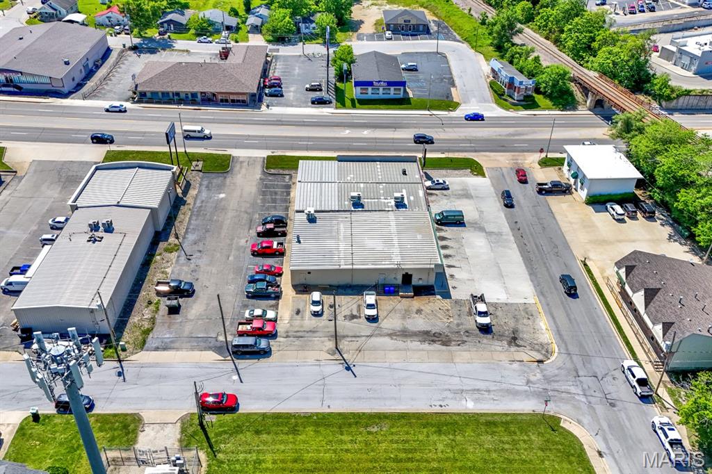 Cowans Add - Commercial Sale
