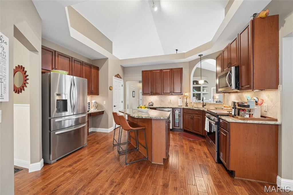 West Hampton Woods - Residential