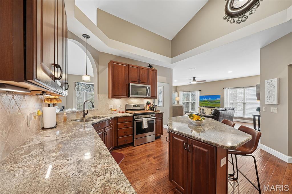 West Hampton Woods - Residential