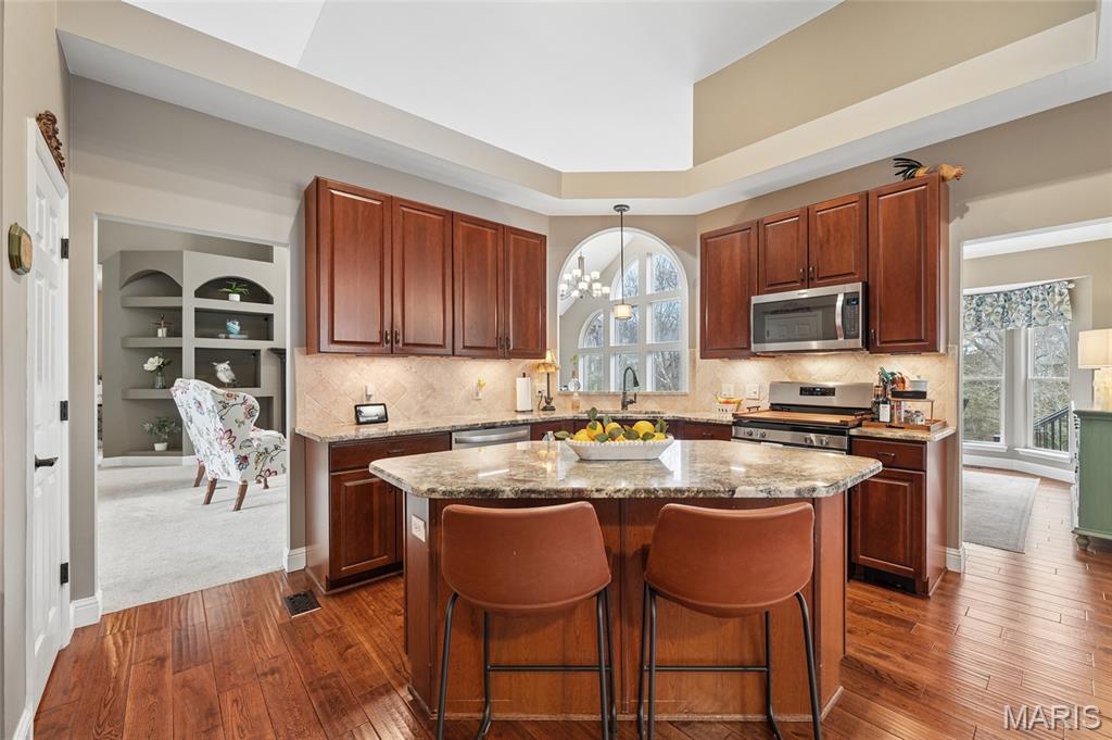 West Hampton Woods - Residential