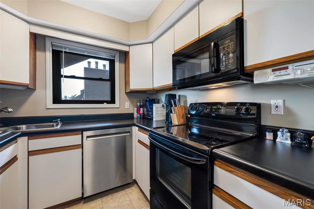 Genesee Park Condo Ph 8 - Residential