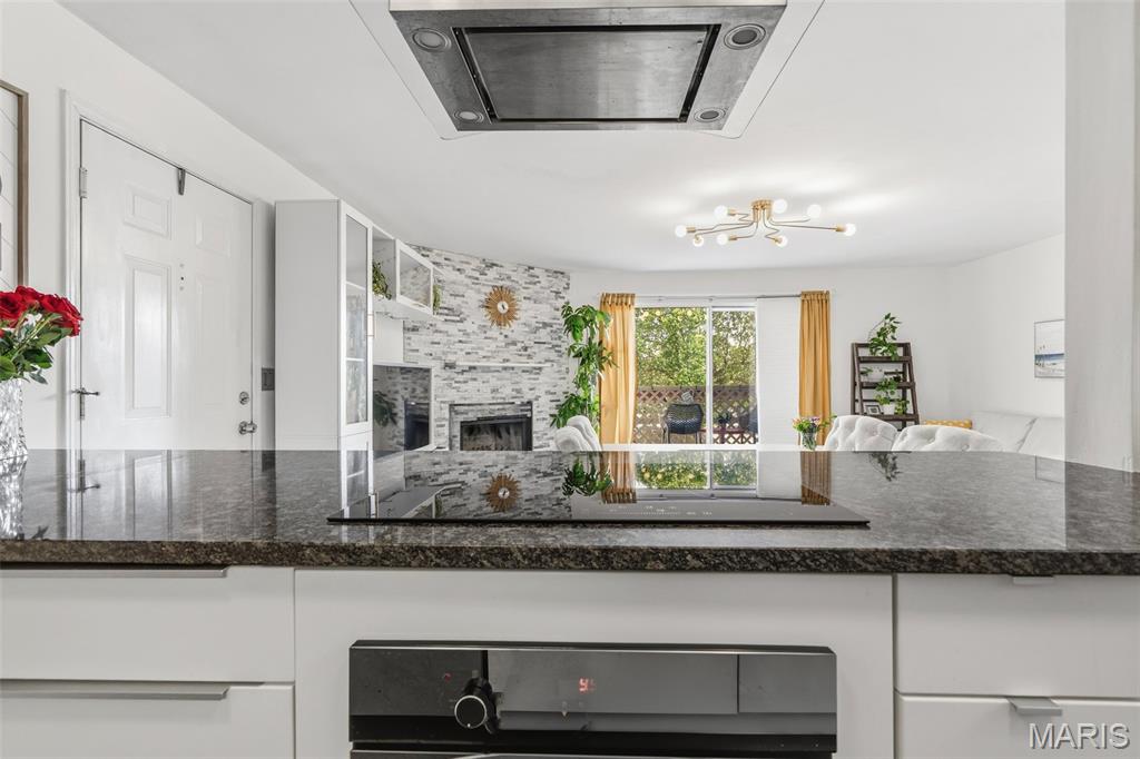 Cross Creek Condo Ph One Area - Residential