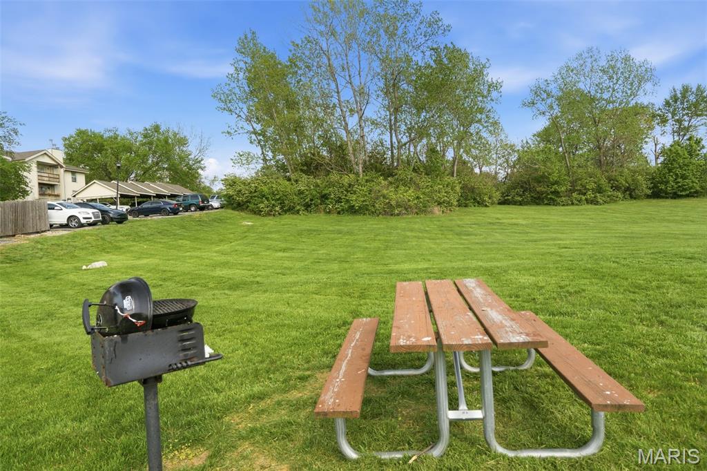 Cross Creek Condo Ph One Area - Residential