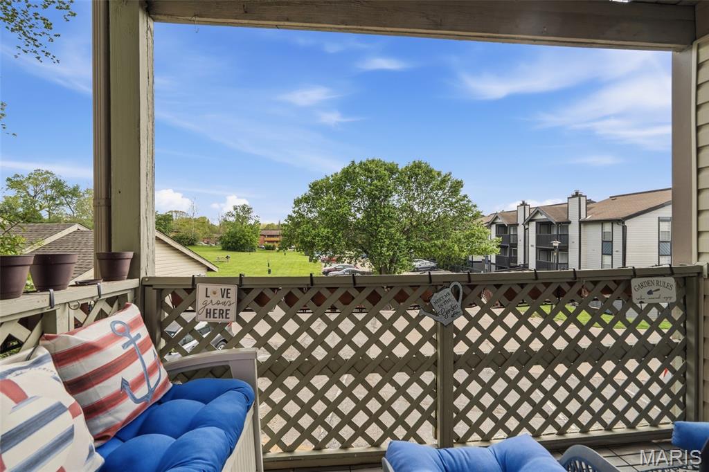 Cross Creek Condo Ph One Area - Residential