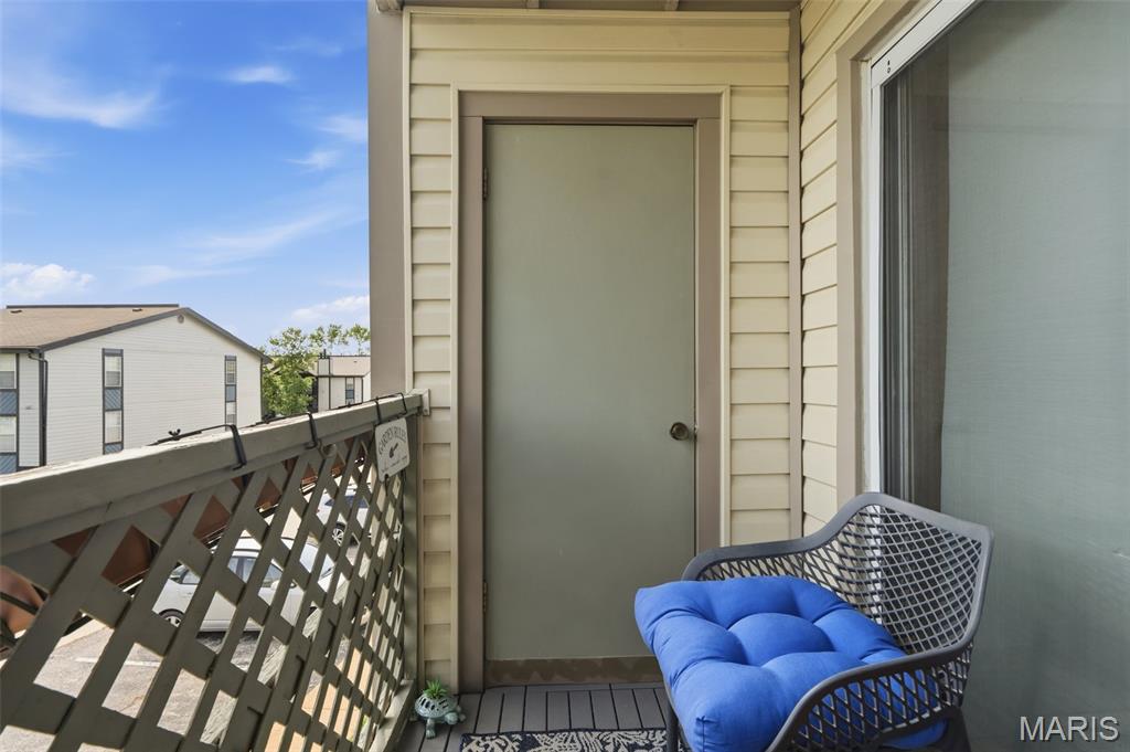 Cross Creek Condo Ph One Area - Residential