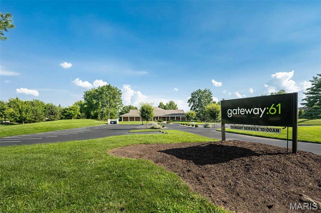 Photo of 17550 Wildhorse Creek Road, Chesterfield, MO 63005 (MLS # 26042937)