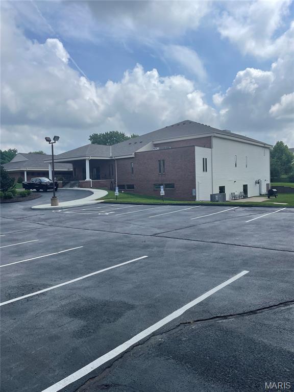 Photo of 17550 Wildhorse Creek Road, Chesterfield, MO 63005 (MLS # 26042937)