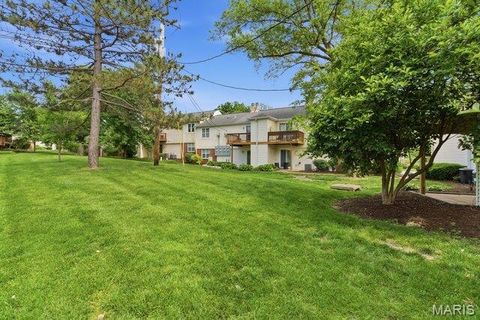Tiny photo for 9129 Wrenwood Lane, Brentwood, MO 63144 (MLS # 26030507)