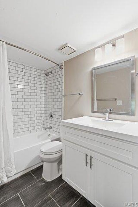 Tiny photo for 9129 Wrenwood Lane, Brentwood, MO 63144 (MLS # 26030507)