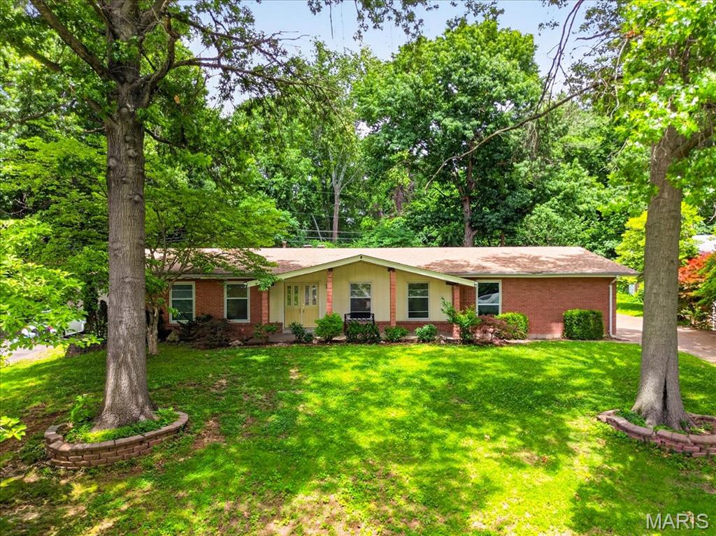 39 Grand Circle Drive