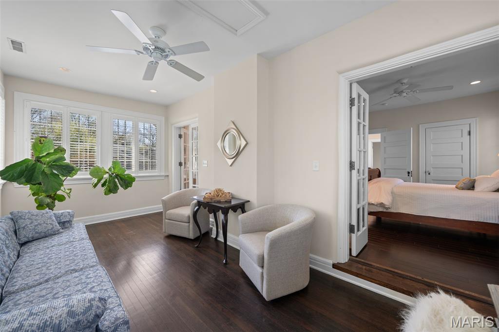 New Helfenstein Park - Residential