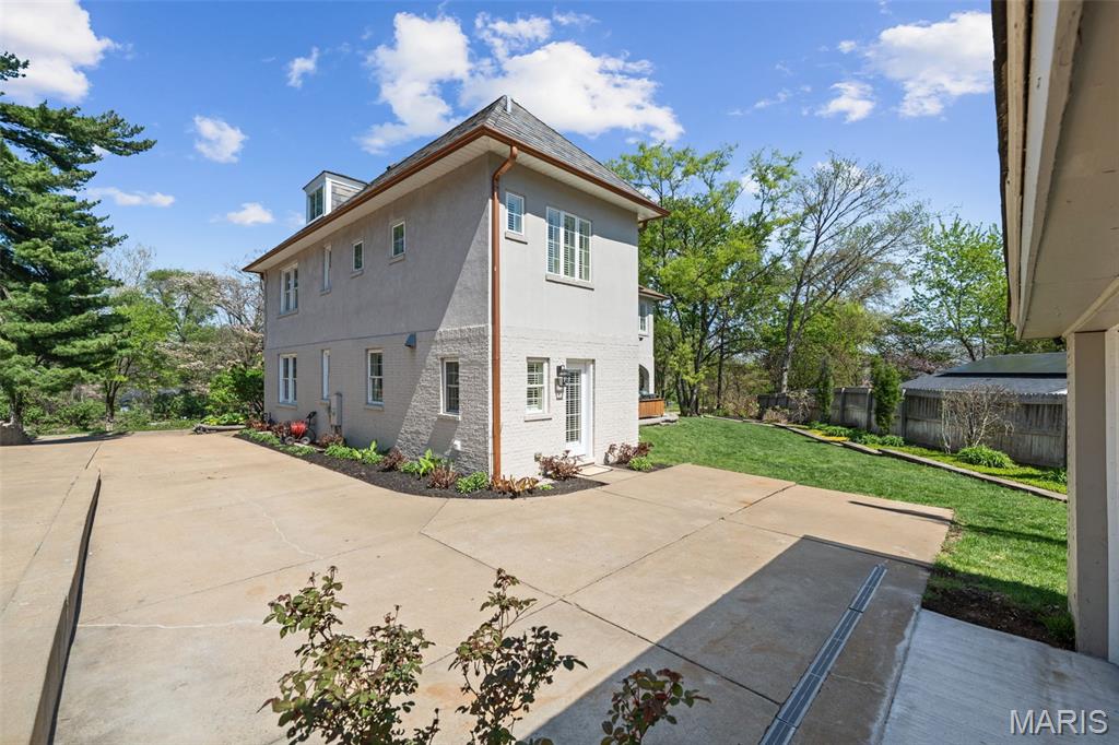 New Helfenstein Park - Residential