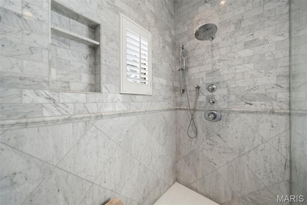 New Helfenstein Park - Residential