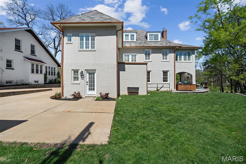 New Helfenstein Park - Residential