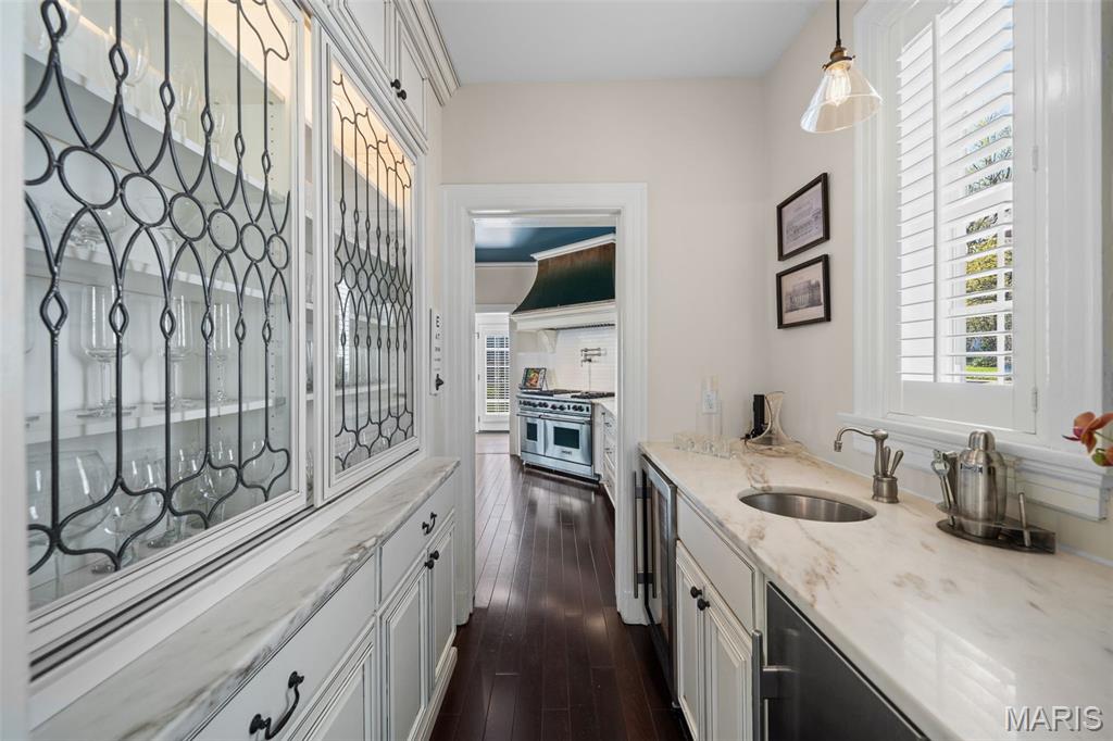 New Helfenstein Park - Residential