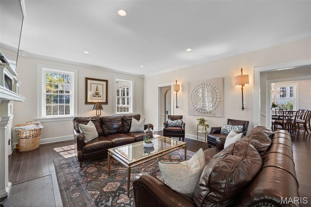 New Helfenstein Park - Residential