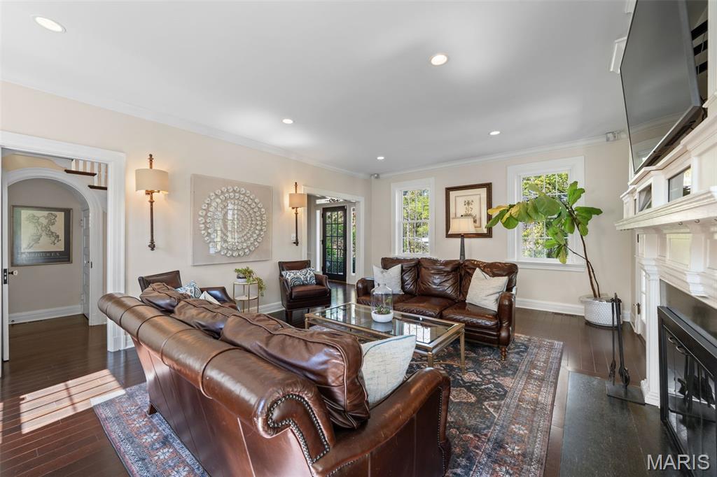 New Helfenstein Park - Residential