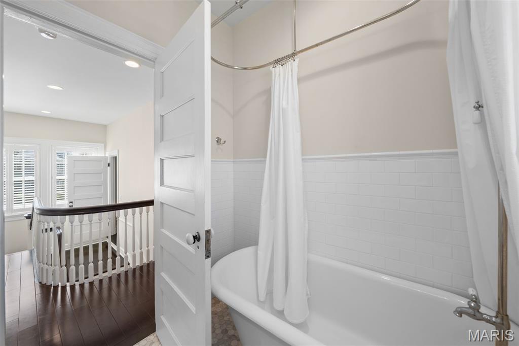 New Helfenstein Park - Residential