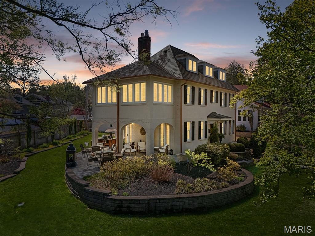 New Helfenstein Park - Residential