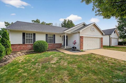 Photo of 132 Hunters Green Lane, Eureka, MO 63025 (MLS # 26018170)