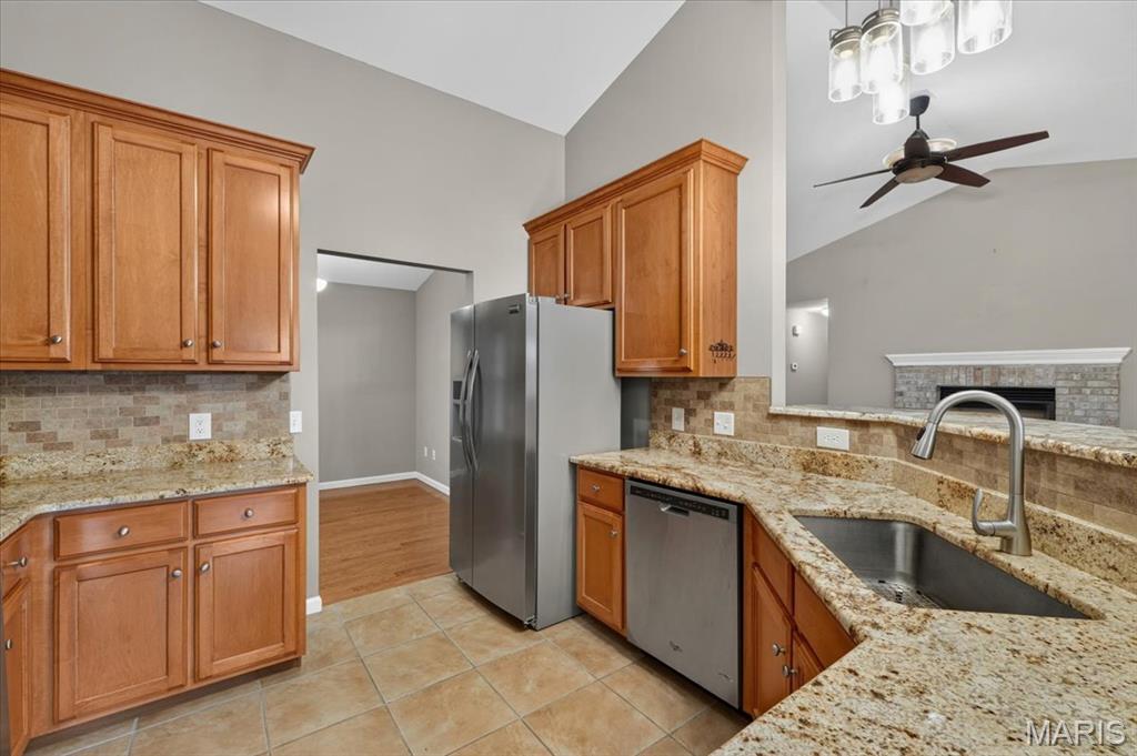 234 Romaine Spring View