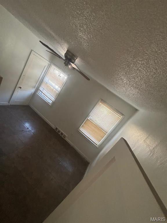 West Walnut Manor - Residential