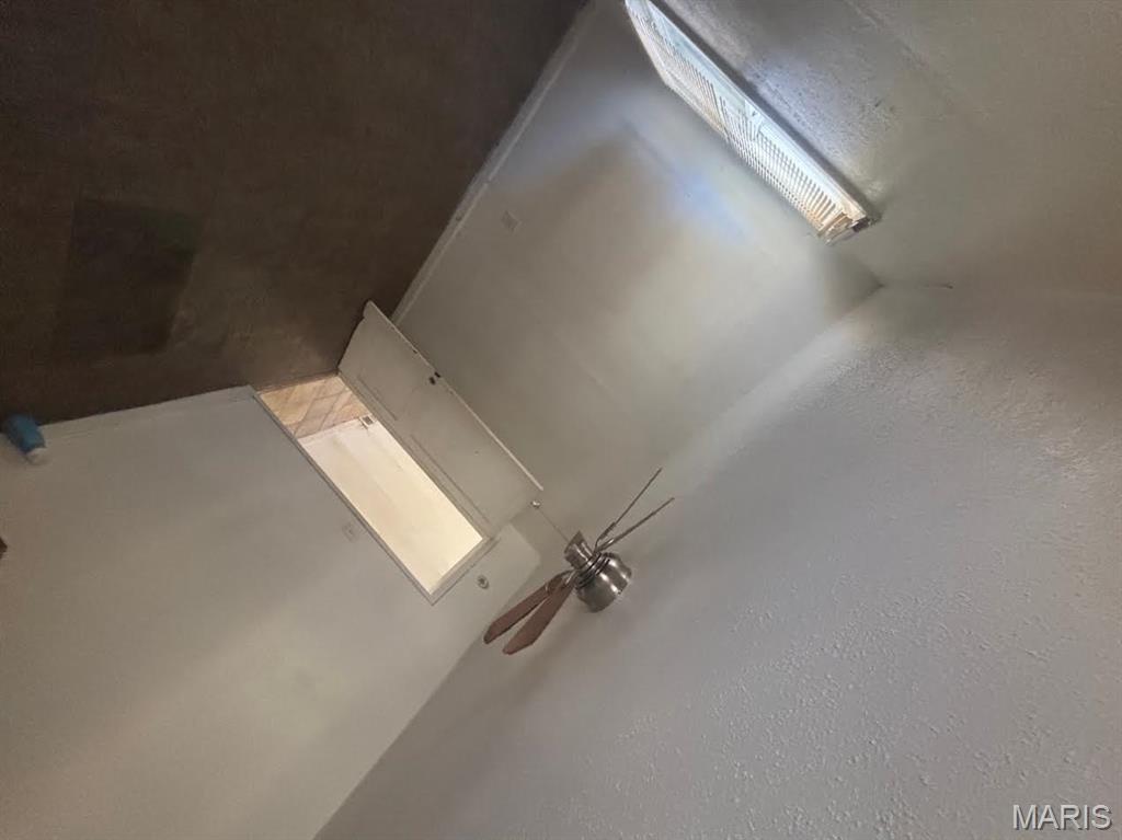 West Walnut Manor - Residential