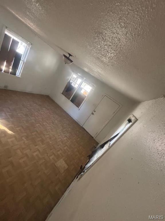 West Walnut Manor - Residential