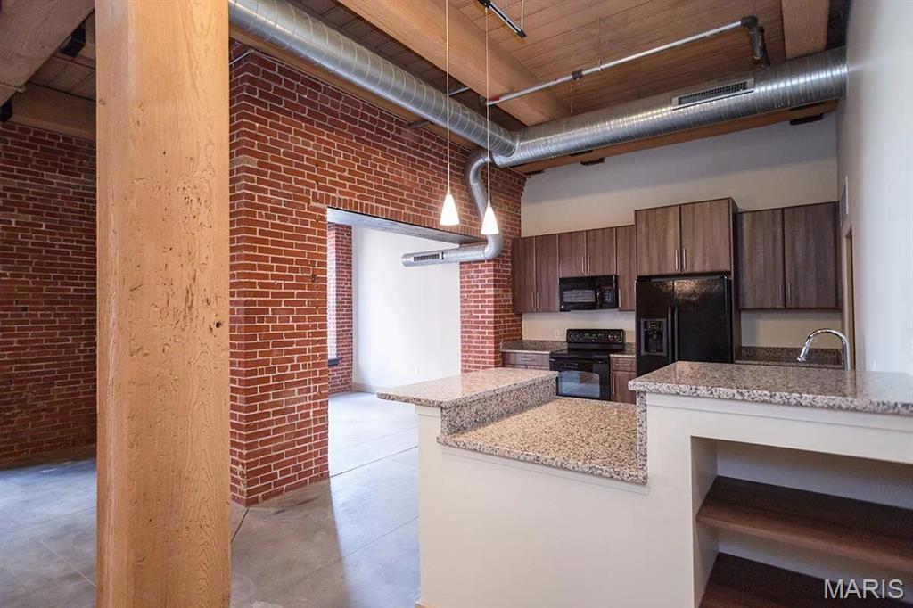 Bogen Lofts - Residential Lease