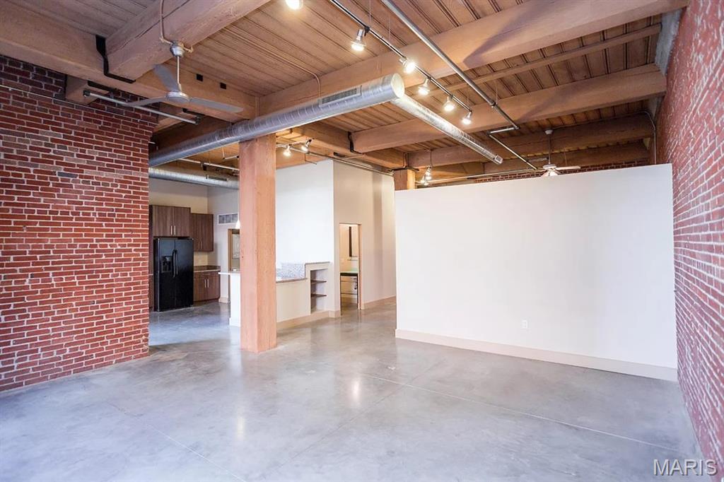 Bogen Lofts - Residential Lease