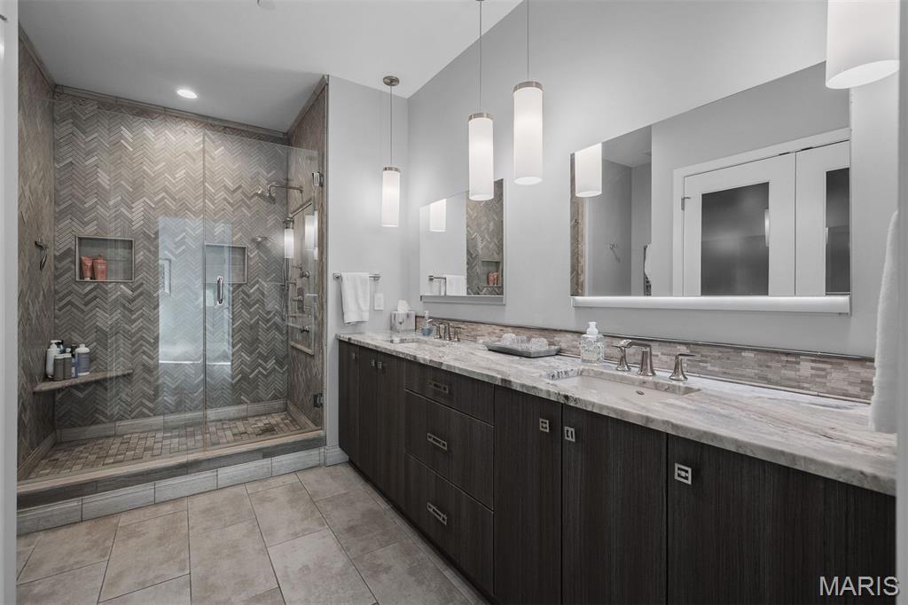 Maryland Walk A Condo - Residential