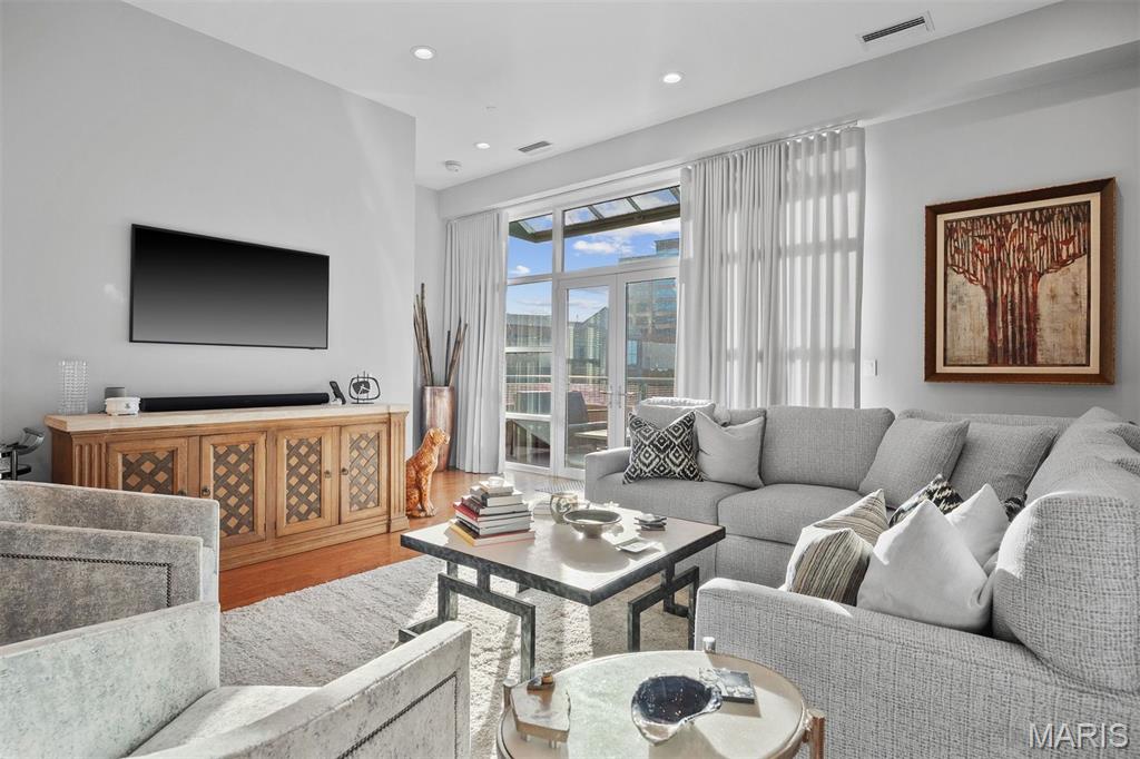 Maryland Walk A Condo - Residential