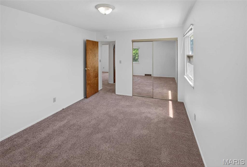 Tuck - Residential