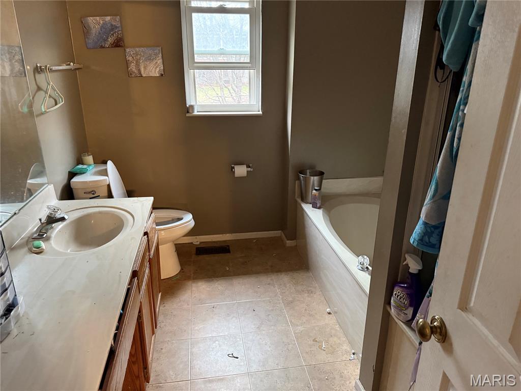 Village At Bostons Farm Ph One The - Residential